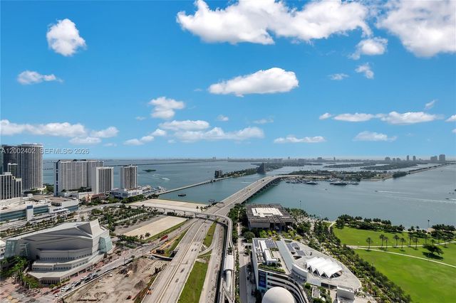 1100 Biscayne Blvd 3901, Miami, FL 33132