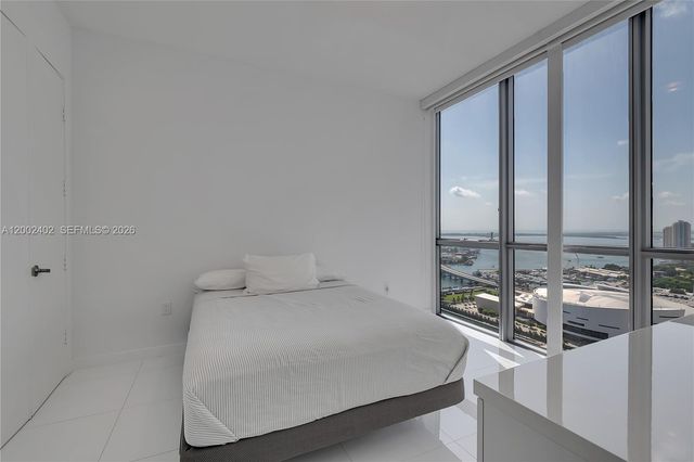 1100 Biscayne Blvd 3901, Miami, FL 33132