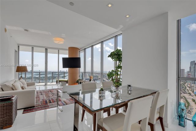 1100 Biscayne Blvd 3901, Miami, FL 33132