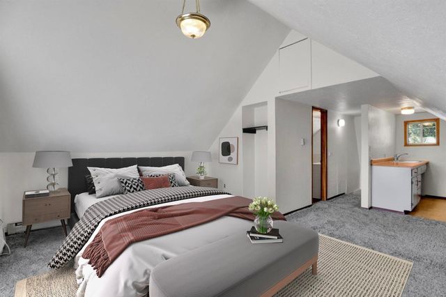 1407 E Broad Ave, Spokane, WA 99207