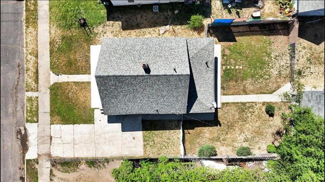 1407 E Broad Ave, Spokane, WA 99207