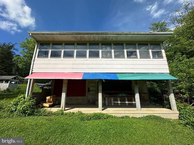 13726 HOPPS LANDING RD, Hagerstown, MD 21740