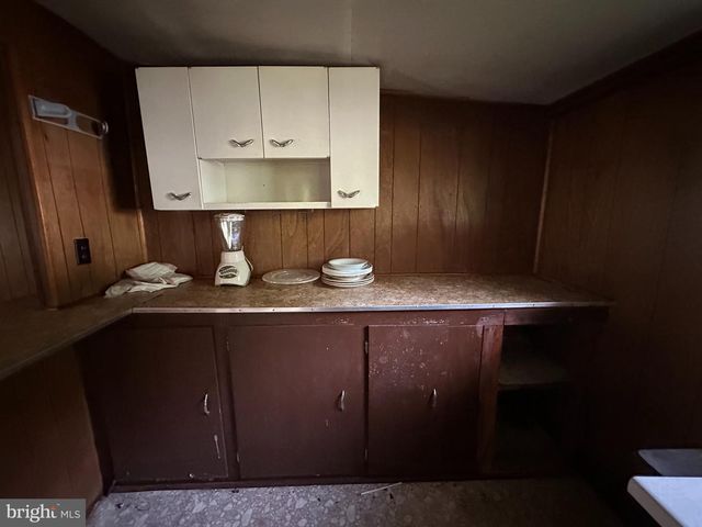 13726 HOPPS LANDING RD, Hagerstown, MD 21740