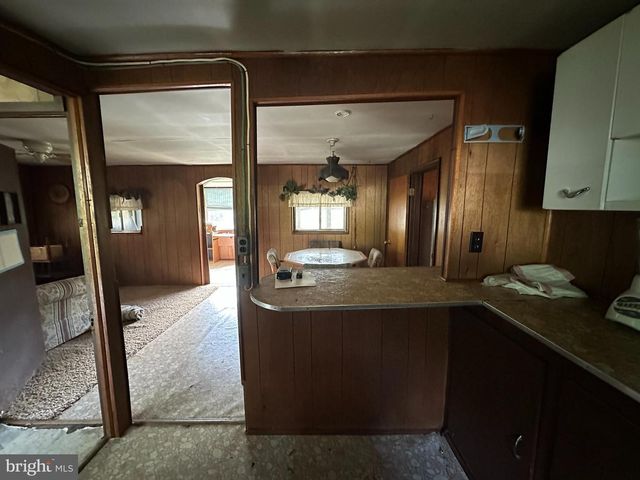 13726 HOPPS LANDING RD, Hagerstown, MD 21740