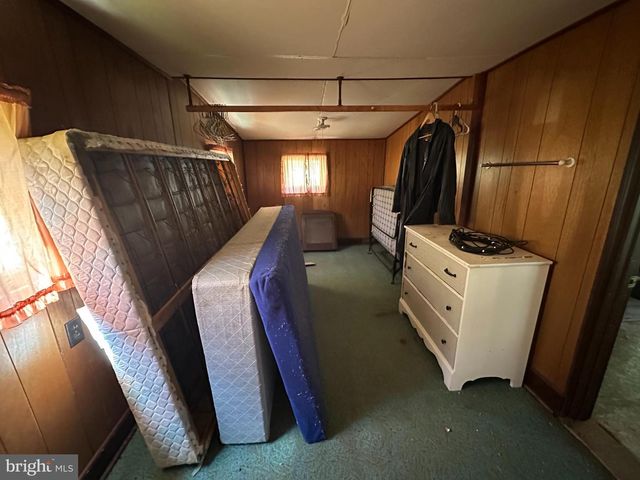 13726 HOPPS LANDING RD, Hagerstown, MD 21740