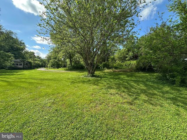13726 HOPPS LANDING RD, Hagerstown, MD 21740