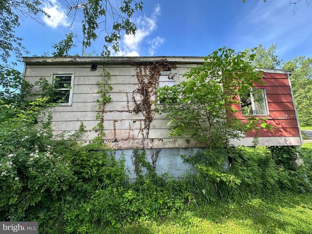 13726 HOPPS LANDING RD, Hagerstown, MD 21740
