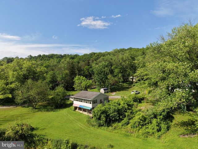 13726 HOPPS LANDING RD, Hagerstown, MD 21740