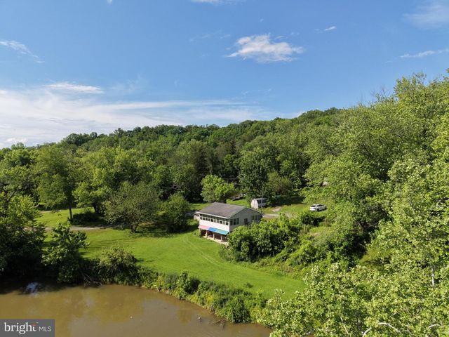 13726 HOPPS LANDING RD, Hagerstown, MD 21740