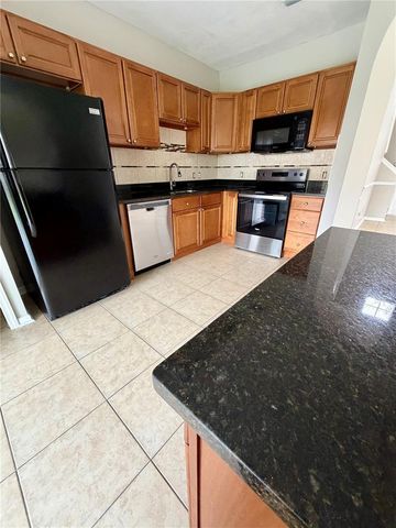 18122 LEMBRECHT WAY, Tampa, FL 33647