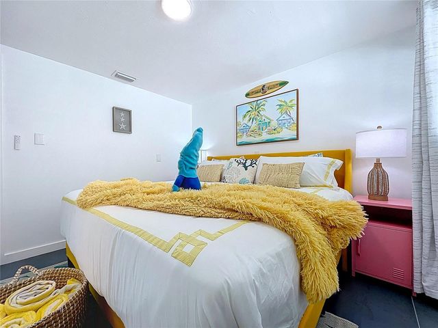 304 29TH STREET A, Holmes Beach, FL 34217