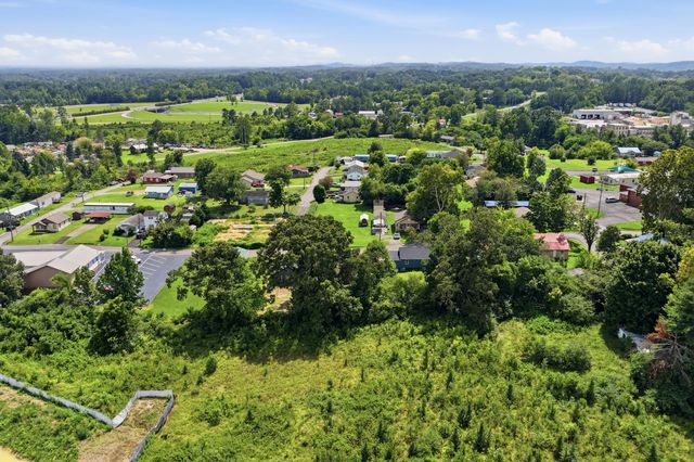 1571 Strawberry Lane NE, Cleveland, TN 37311