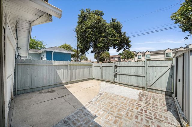 215 S Marengo Avenue, Alhambra, CA 91801