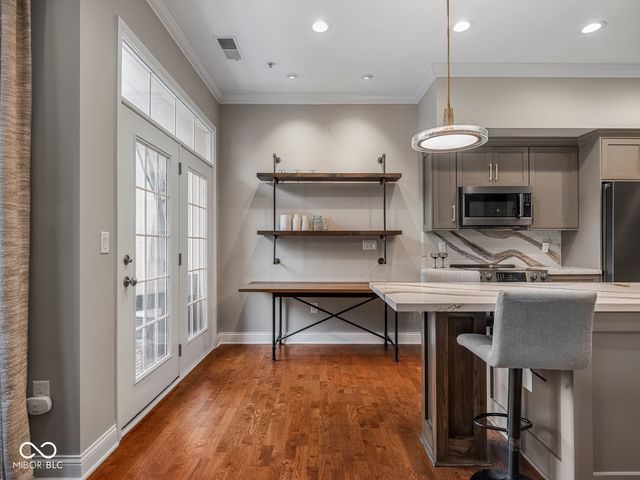 355 E Ohio Street 312, Indianapolis, IN 46204