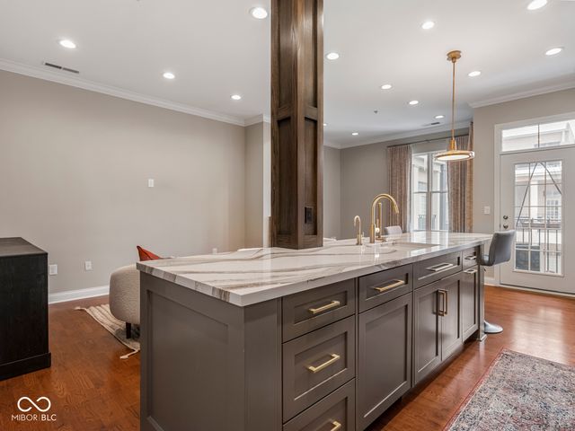 355 E Ohio Street 312, Indianapolis, IN 46204