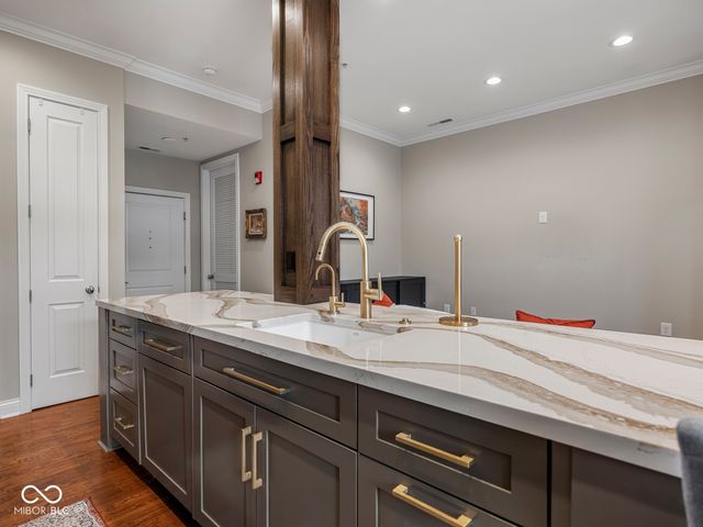 355 E Ohio Street 312, Indianapolis, IN 46204