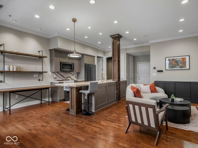 355 E Ohio Street 312, Indianapolis, IN 46204