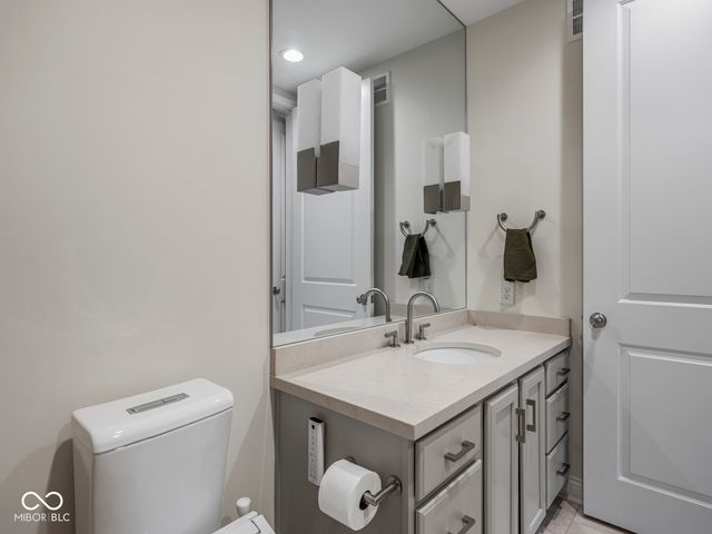 355 E Ohio Street 312, Indianapolis, IN 46204