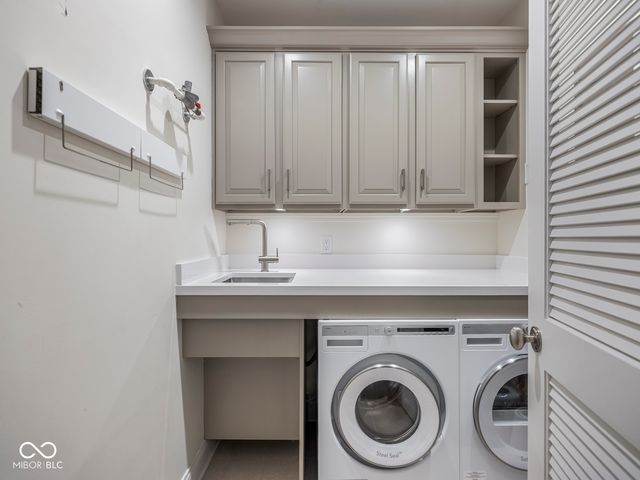 355 E Ohio Street 312, Indianapolis, IN 46204