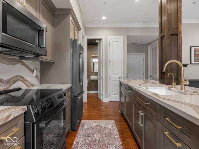 355 E Ohio Street 312, Indianapolis, IN 46204