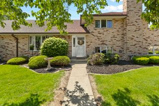 15221 S 74th Court 50, Orland Park, IL 60462