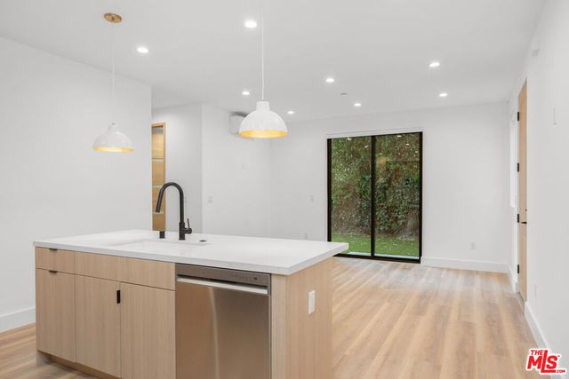 5313 Ben Avenue 3, Valley Village, CA 91607
