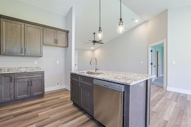 5019 Waterford Lane, Middletown, OH 45042