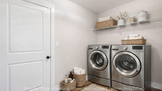 5019 Waterford Lane, Middletown, OH 45042