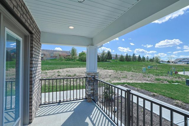 5019 Waterford Lane, Middletown, OH 45042