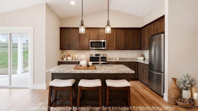 5019 Waterford Lane, Middletown, OH 45042