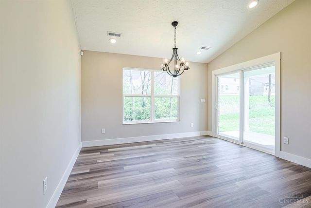 5019 Waterford Lane, Middletown, OH 45042