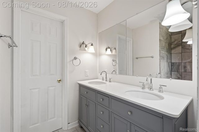 6640 Lemon Road, Bancroft Village, MI 48414