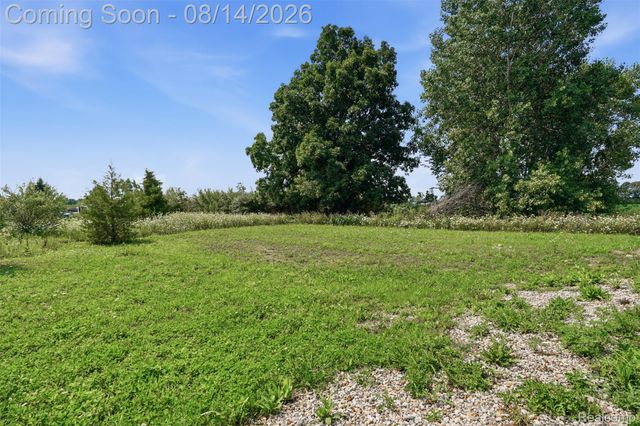 6640 Lemon Road, Bancroft Village, MI 48414