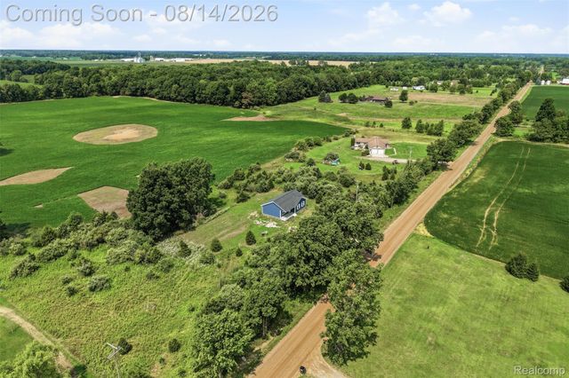 6640 Lemon Road, Bancroft Village, MI 48414