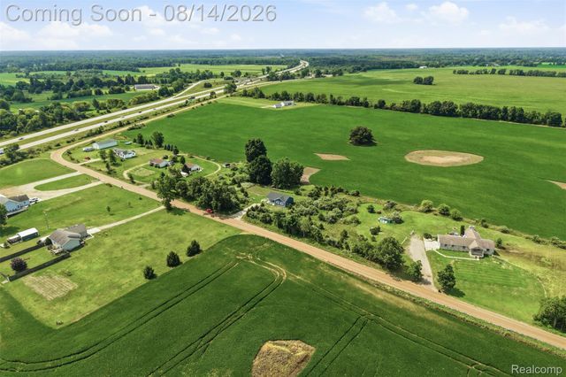 6640 Lemon Road, Bancroft Village, MI 48414