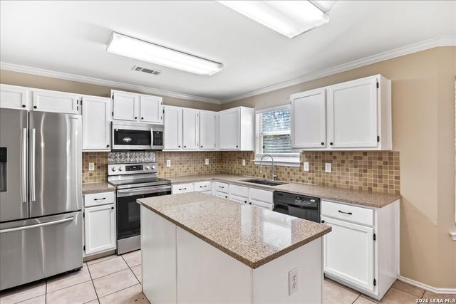 10614 Lynx Range, San Antonio, TX 78251