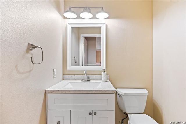 10614 Lynx Range, San Antonio, TX 78251