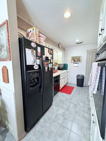 5523 Winchester Ave, Odessa, TX 79762