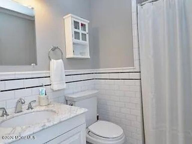 24 Spring Valley Boulevard, Basking Ridge, NJ 07920