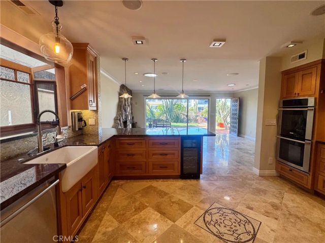 60 Rivo Alto Canal, Long Beach, CA 90803