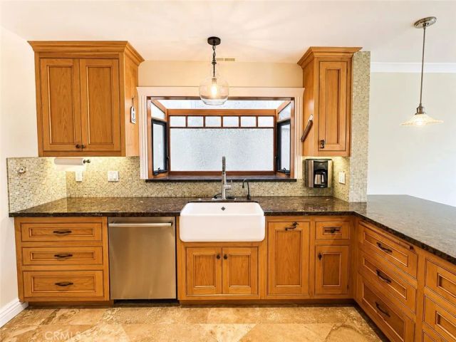 60 Rivo Alto Canal, Long Beach, CA 90803