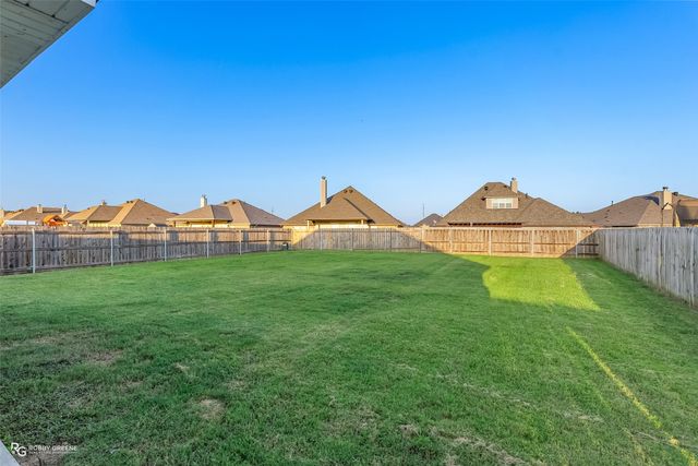 552 Brunswick Gardens, Haughton, LA 71037