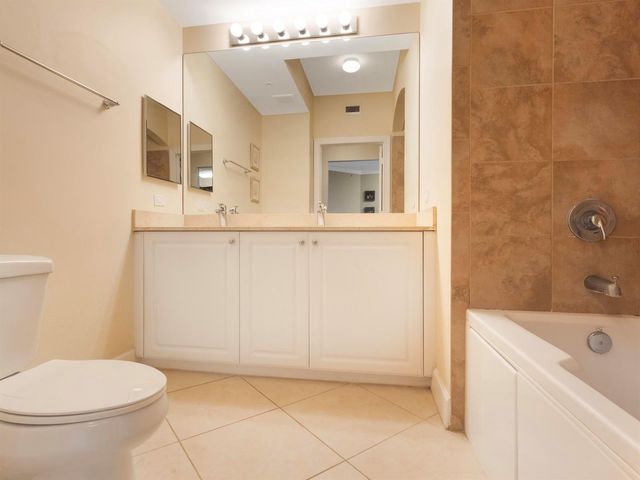 1690 Renaissance Commons Boulevard 1412, Boynton Beach, FL 33426