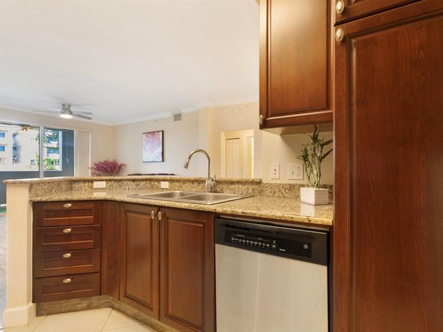 1690 Renaissance Commons Boulevard 1412, Boynton Beach, FL 33426