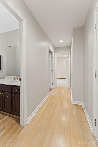845 Eaglesknoll Court, Anderson Twp, OH 45255