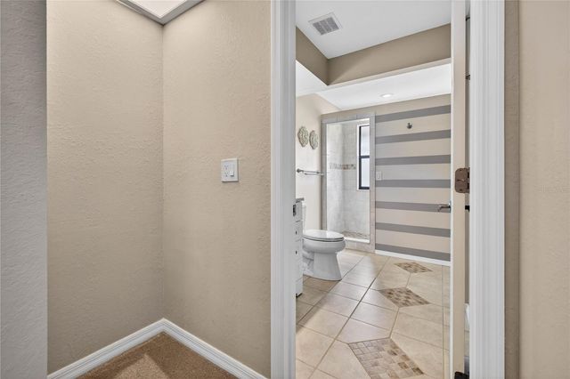 9050 PARK BOULEVARD 7, Seminole, FL 33777