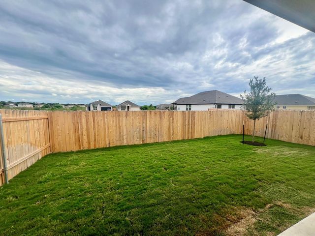 193 Jackman DR, Buda, TX 78610