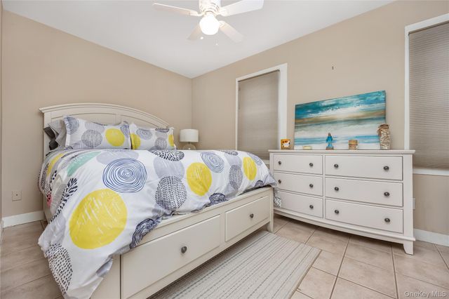 27 June Walk, Long Beach, NY 11561