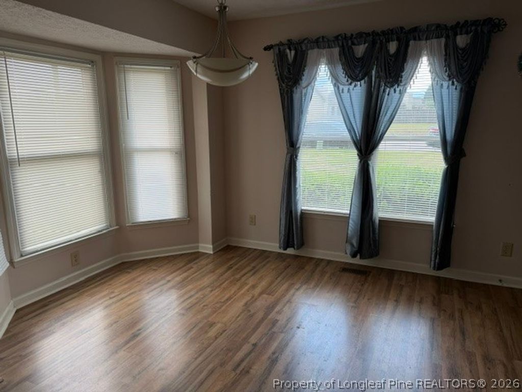712 Alexwood Drive, Hope Mills, NC 28348 — photo 3