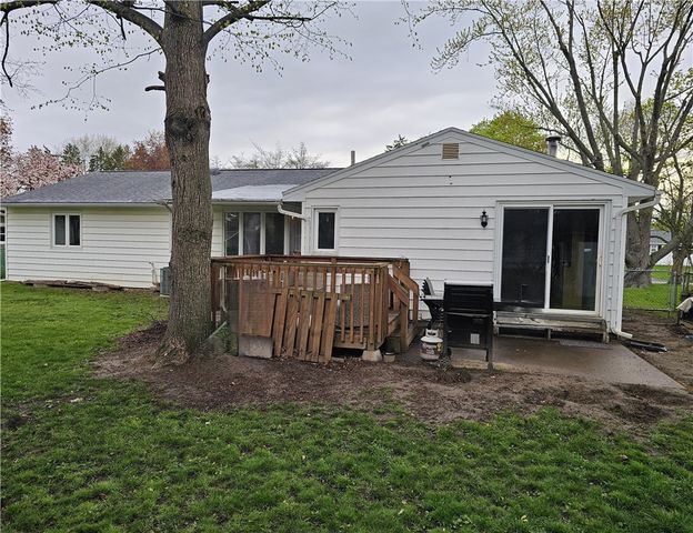 66 Everclay Drive, Greece, NY 14616